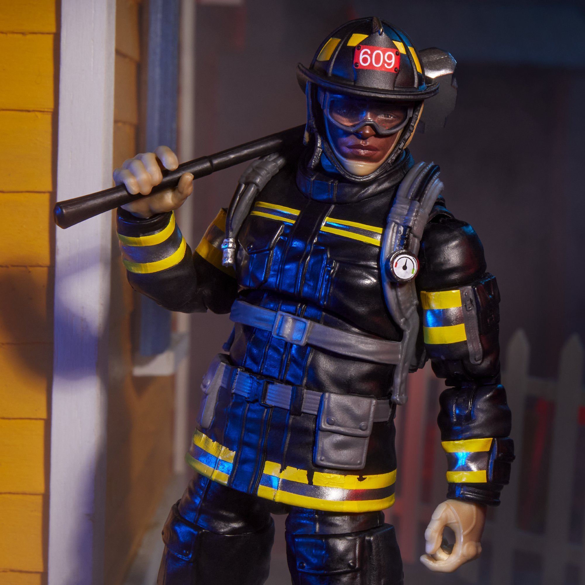 G.I. Joe Classified Series Legacy Collection Search & Rescue Firefighter